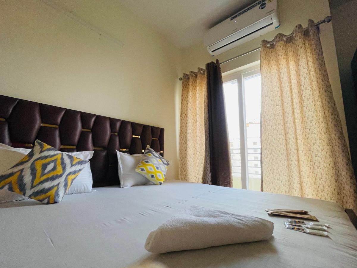 Alankrita Homes ลัคเนา ภายนอก รูปภาพ